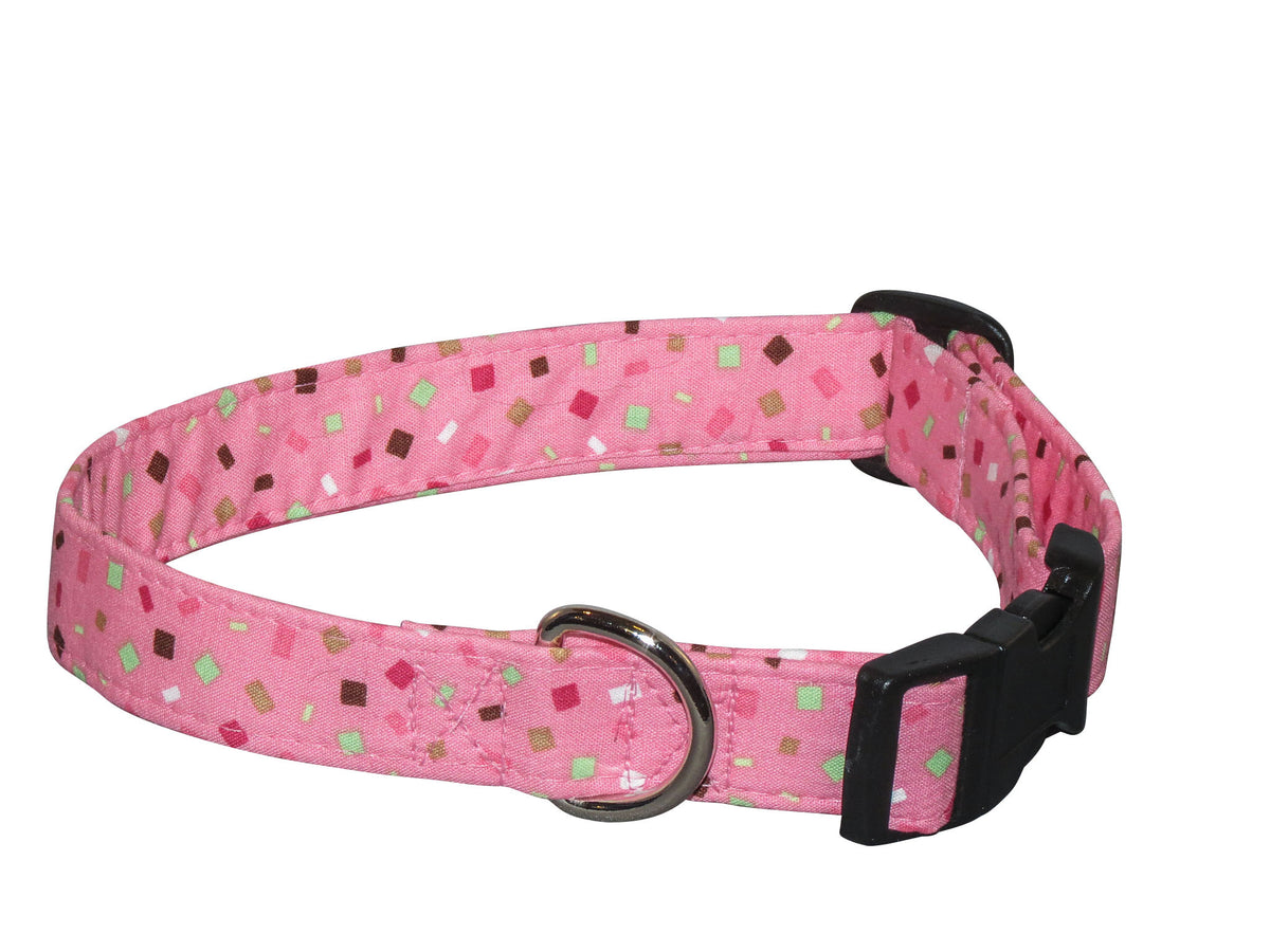 Elmo's Closet sprinkles dog collar, pink with multicolor square pattern and black buckle