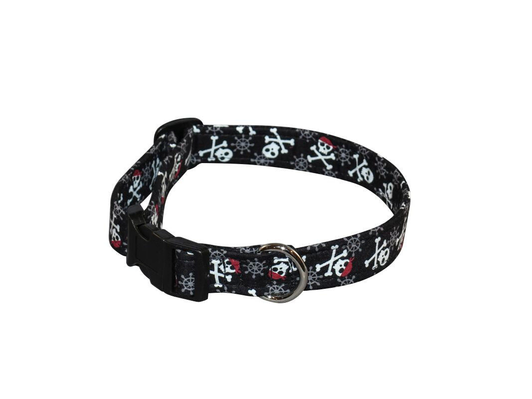 Pirates-themed dog collar with skull and crossbones print on black fabric, metal buckle