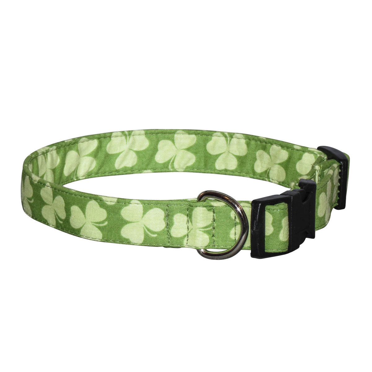 Green shamrock-pattern dog collar with black buckle and D-ring