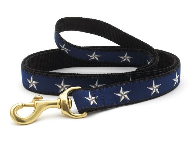 Star-pattern dog leash in dark blue with gold brass trigger clasp