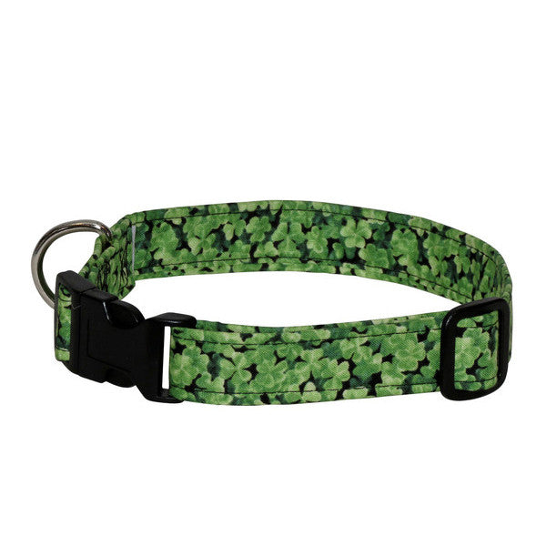 Shamrock-pattern dog collar with black buckle and D-ring, green webbing